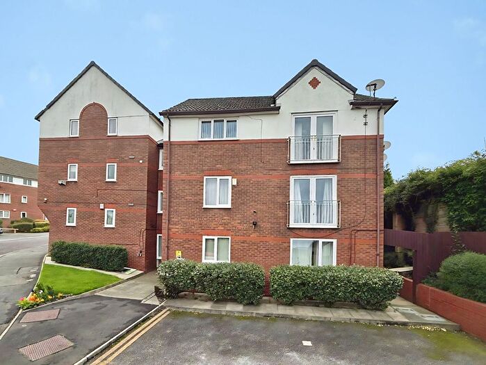 2 Bedroom Flat For Sale In Lockside, Blackburn, BB2