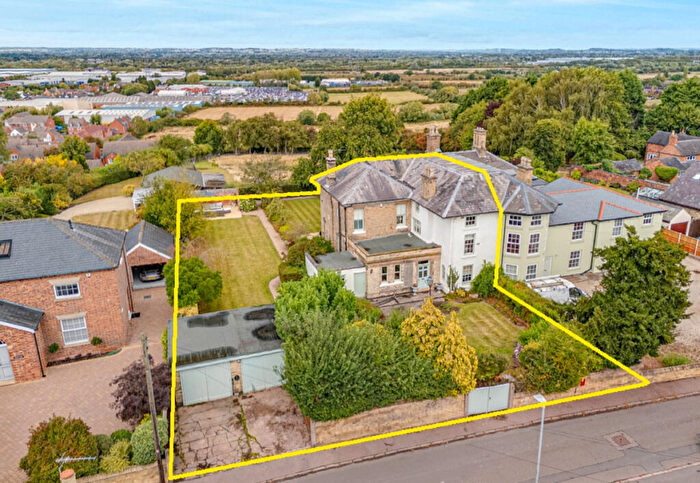 4 Bedroom Character Property For Sale In Barroon, Castle Donington, DE74