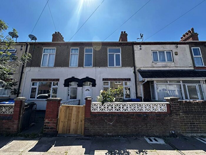 1 Bedroom Flat To Rent In Brereton Avenue, Cleethorpes, DN35