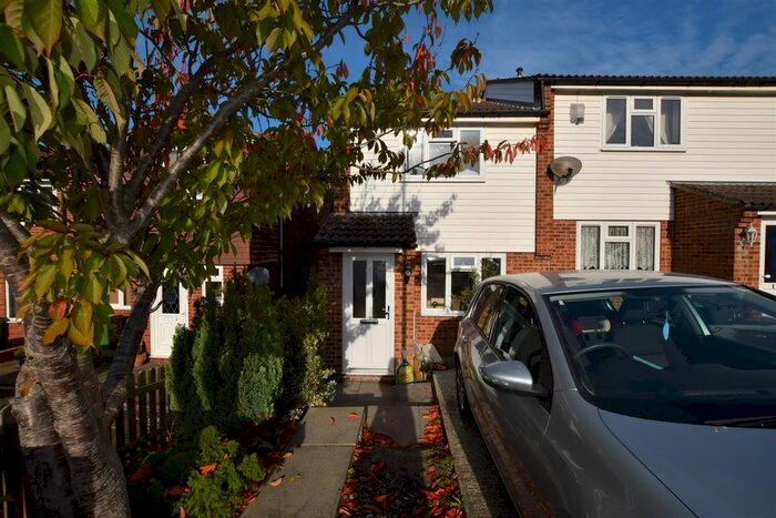 2 Bedroom End Of Terrace House To Rent In Magpie Close, St. Leonards-On-Sea, TN38