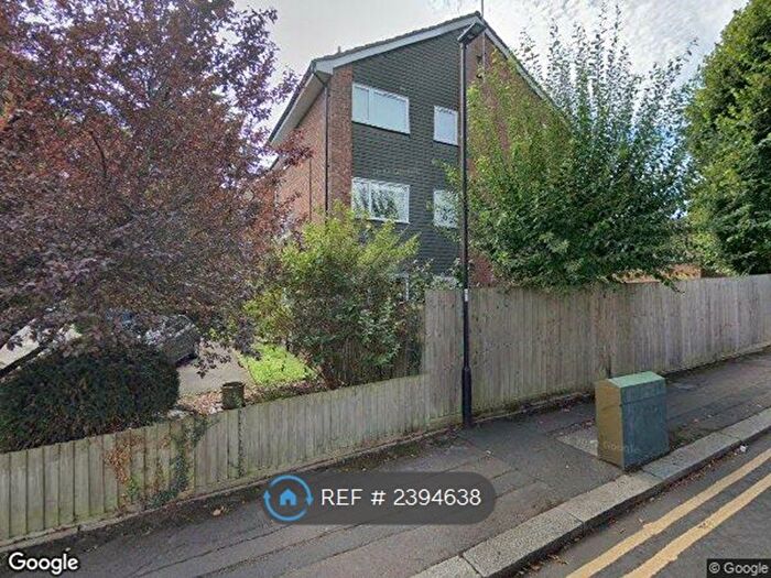 2 Bedroom Flat To Rent In Bycullah Road, Enfield, EN2
