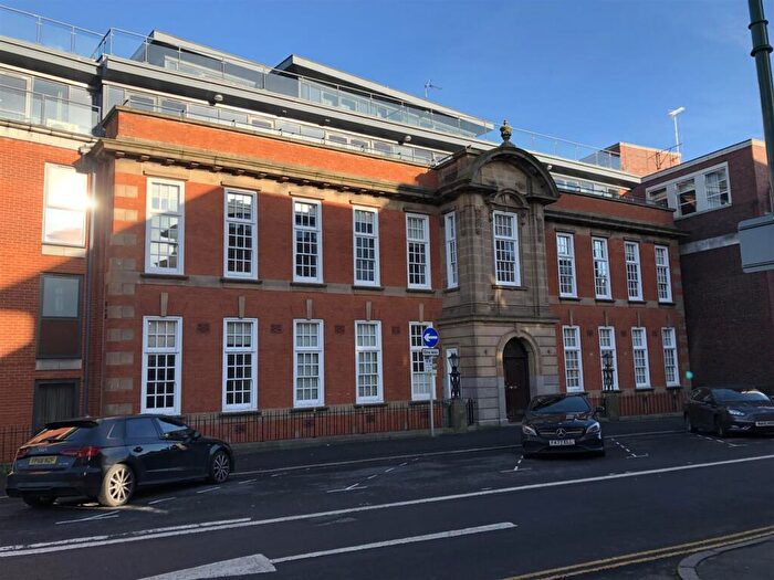 2 Bedroom Apartment For Sale In The Ropewalk, Nottingham, NG1