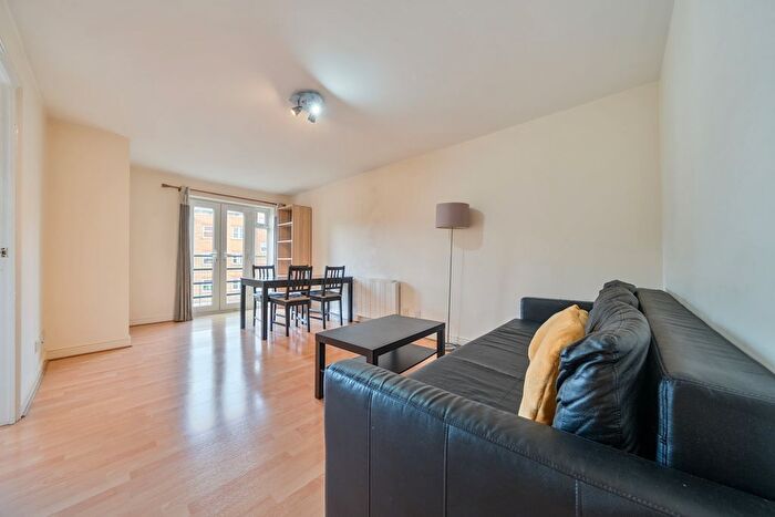 1 Bedroom Flat To Rent In Glaisher Street, Deptford, SE8