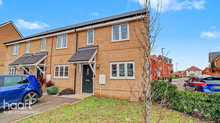 2 Bedroom End Of Terrace House For Sale In Myrtlewood Road, Bury St Edmunds, IP32