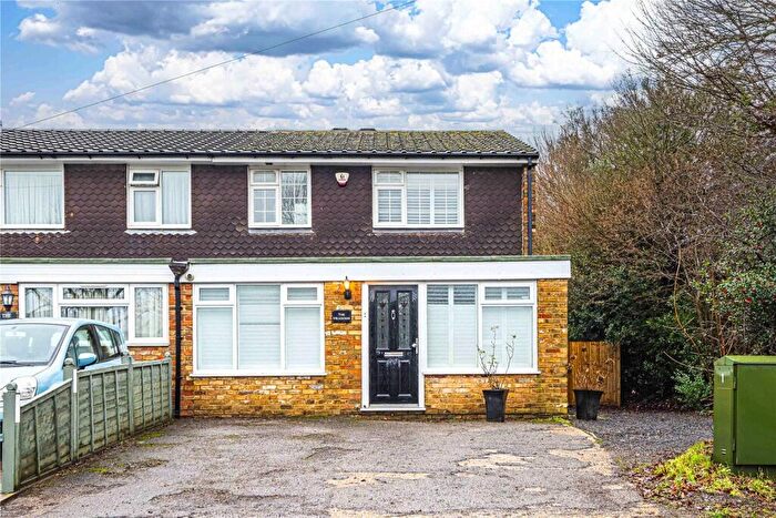 3 Bedroom Semi-Detached House To Rent In Hempstead Road, Bovingdon, Hemel Hempstead, Hertfordshire, HP3
