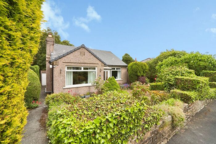 2 Bedroom Detached Bungalow For Sale In Goose Cote Lane, Oakworth, Keighley, BD22