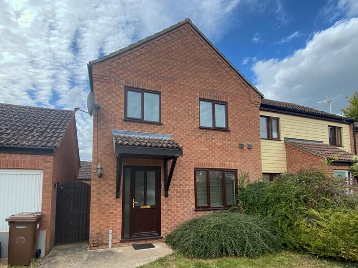 3 Bedroom Detached House To Rent In Bramble Walk, Beck Row, Bury St. Edmunds, IP28