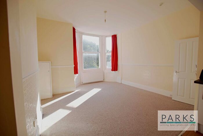 1 Bedroom Apartment To Rent In Leopold Road, Brighton, East Sussex, BN1