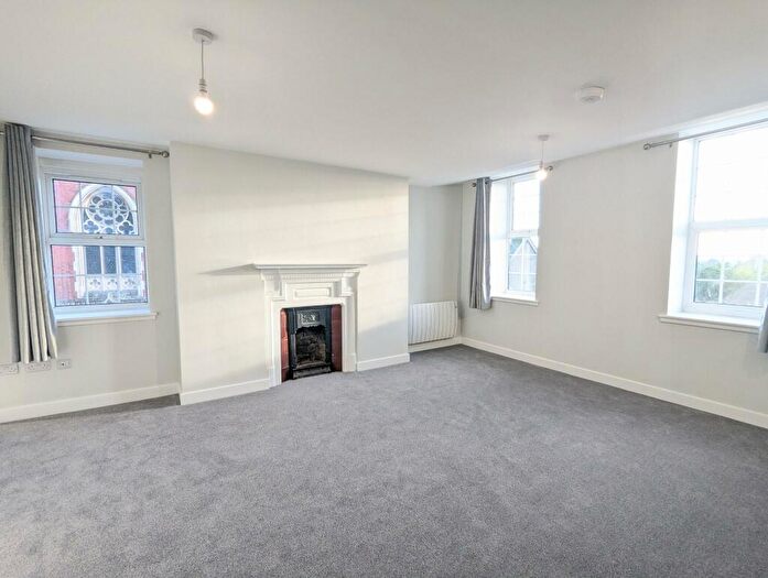 1 Bedroom Flat To Rent In Scarborough Street, Irthlingborough, NN9