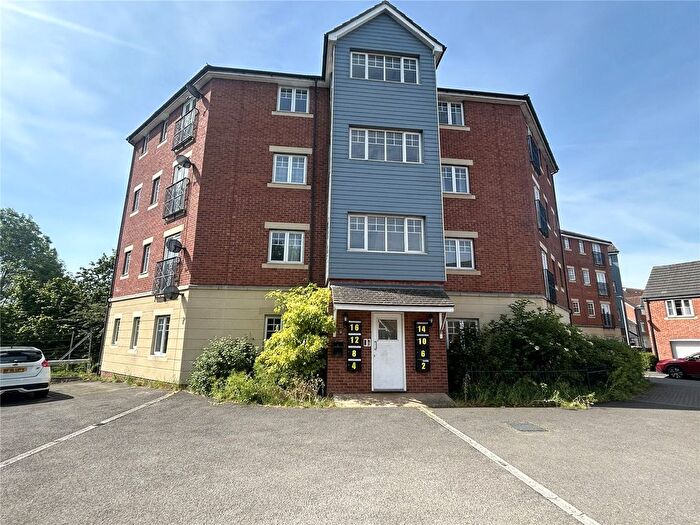 2 Bedroom Flat To Rent In Standish Street, Bridgwater, Somerset, TA6