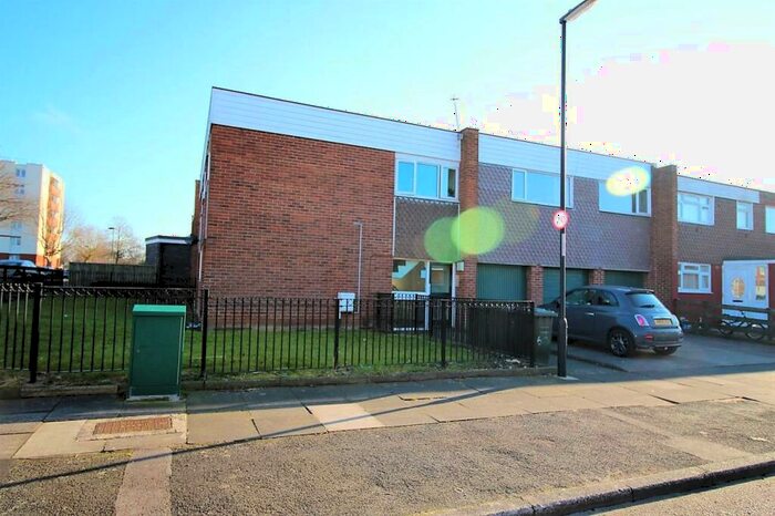 1 Bedroom Flat To Rent In Rydal Road, South Gosforth, Newcastle Upon Tyne, NE3