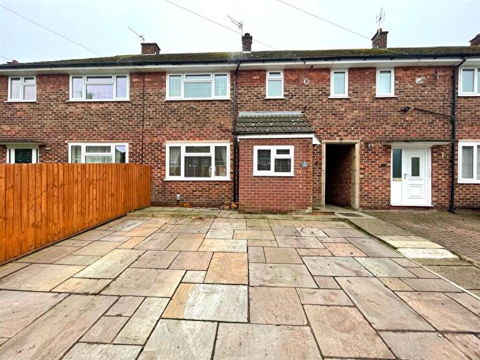 3 Bedroom Terraced House For Sale In Holly Bank Road, Wilmslow, SK9