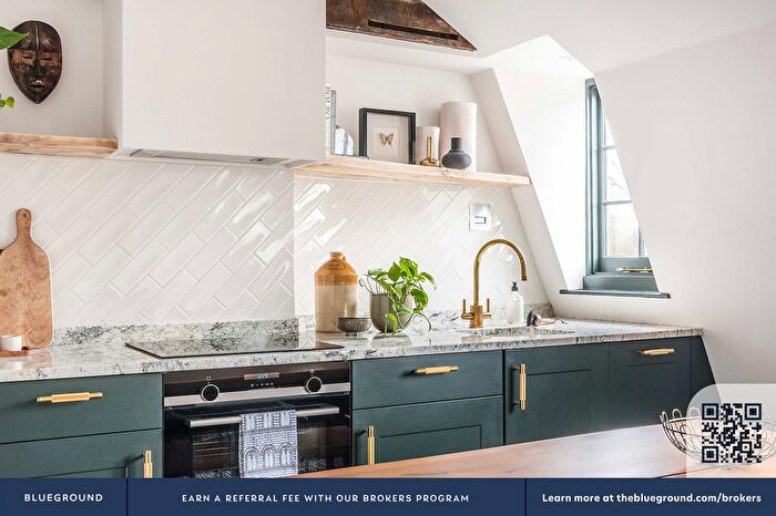 1 Bedroom Flat To Rent In Angel, EC1V