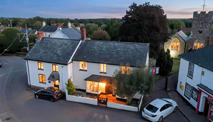 3 Bedroom Cottage For Sale In Willand Old Village, Cullompton, EX15