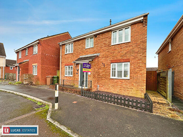 4 Bedroom Detached House For Sale In Golwg Y Bont, Blackwood, NP12