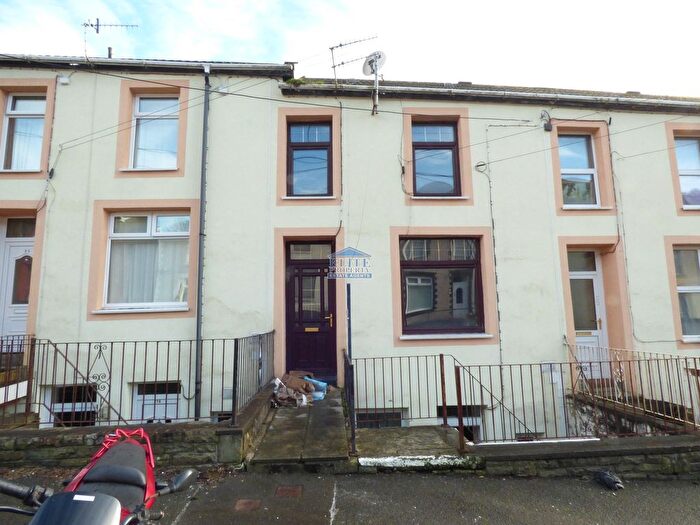 2 Bedroom Maisonette For Sale In Adare Street, Ogmore Vale, Bridgend ., CF32