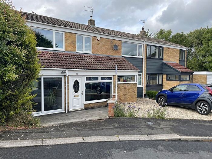 4 Bedroom Semi-Detached House For Sale In Heathmeads, Pelton, Chester Le Street, DH2