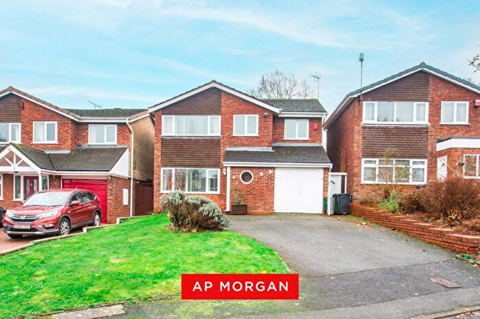 4 Bedroom Detached House For Sale In Lapworth Close, Greenlands, Redditch, B98