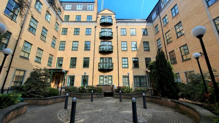 1 Bedroom Flat To Rent In Bombay House, Manchester, M1