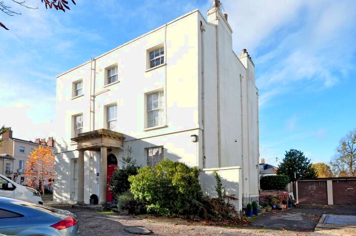 1 Bedroom Apartment To Rent In Montpellier Parade, Cheltenham, GL50