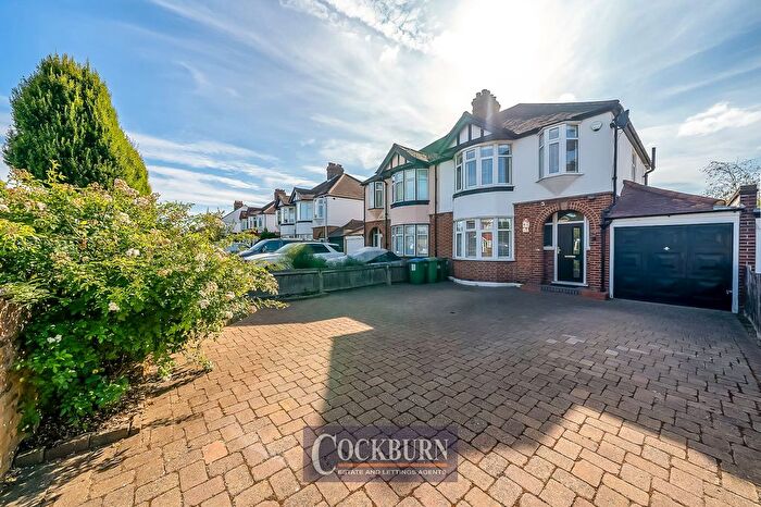 3 Bedroom Semi-detached House For Sale In Green Lane, New Eltham, SE9
