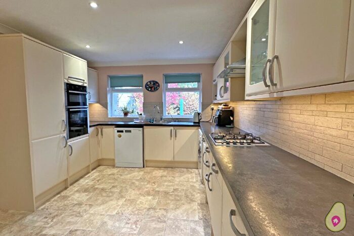 2 Bedroom Bungalow For Sale In King's Meadow, Bicester, OX26