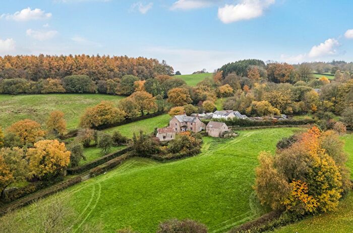 4 Bedroom Detached House For Sale In Bishopswood, Chard, Somerset, TA20