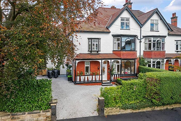 3 Bedroom Apartment To Rent In Tewit Well Road, Harrogate, HG2