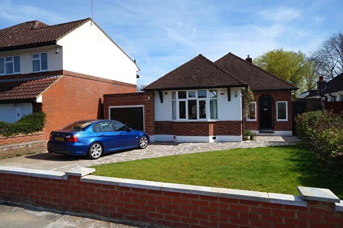 2 Bedroom Detached House To Rent In Francis Road, HA5