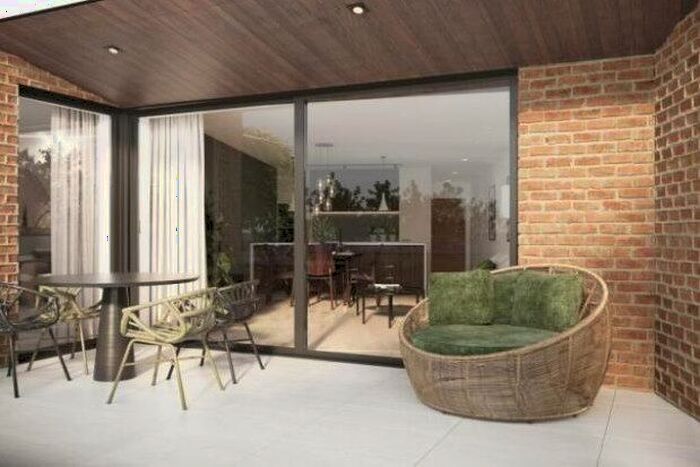 3 Bedroom Flat To Rent In Croham Valley Road, South Croydon, CR2