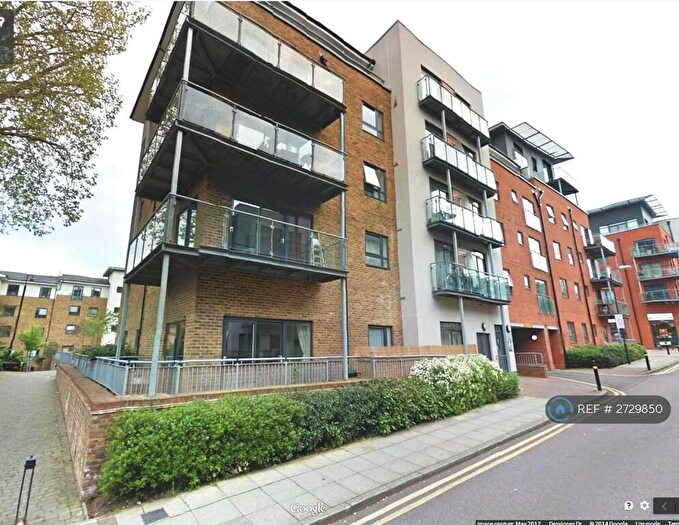 2 Bedroom Flat To Rent In Rosse Gardens, London, SE13