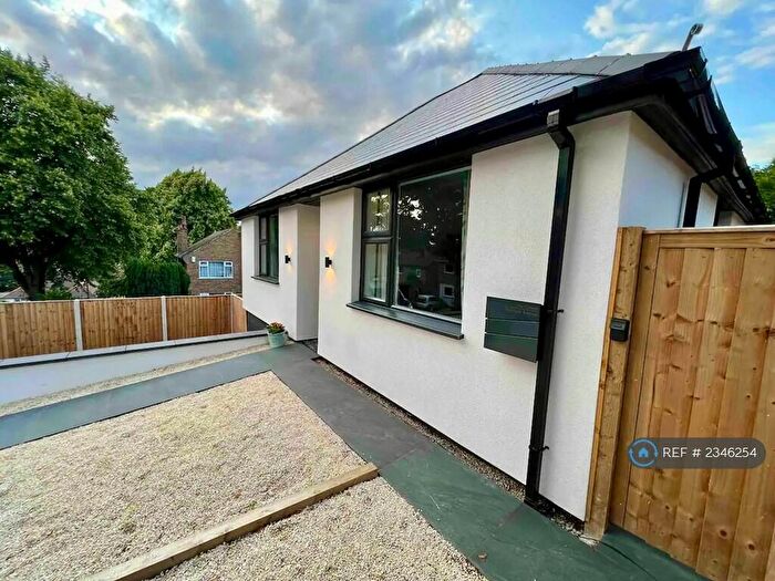 2 Bedroom Bungalow To Rent In Rowland Avenue, Mapperley, Nottingham, NG3