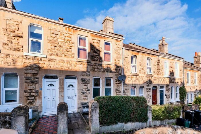 4 Bedroom Terraced House To Rent In St. Kildas Road, Bath, BA2