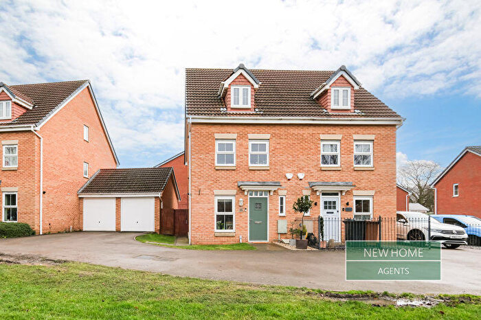 3 Bedroom Semi Detached House For Sale In Harvey Street, Melton Mowbray, LE13
