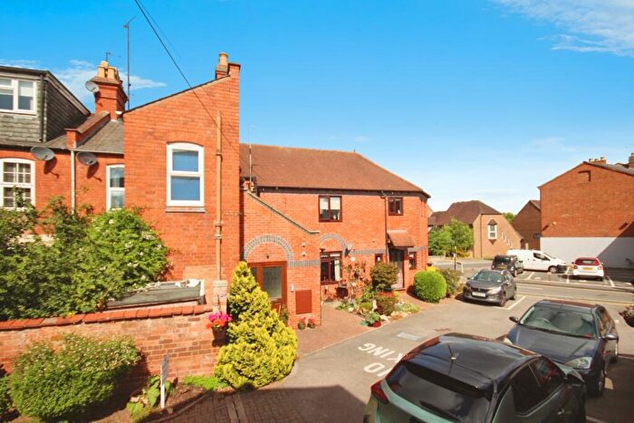 1 Bedroom Flat For Sale In Priory Walk, Cross Street, Warwick, Warwickshire, CV34