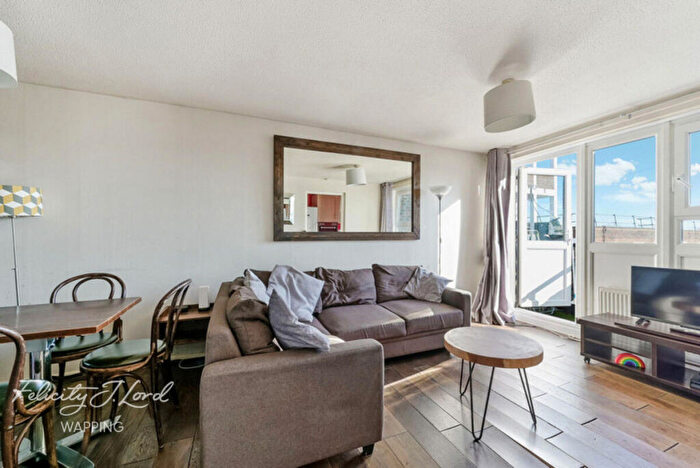1 Bedroom Flat For Sale In Commercial Road, London, E1