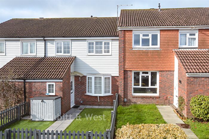 3 Bedroom Terraced House For Sale In Wayside, Ifield, Crawley, West Sussex, RH11