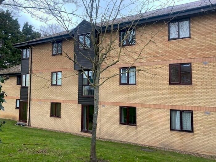 1 Bedroom Flat To Rent In Gresley Lodge, Old North Road, Royston, SG8