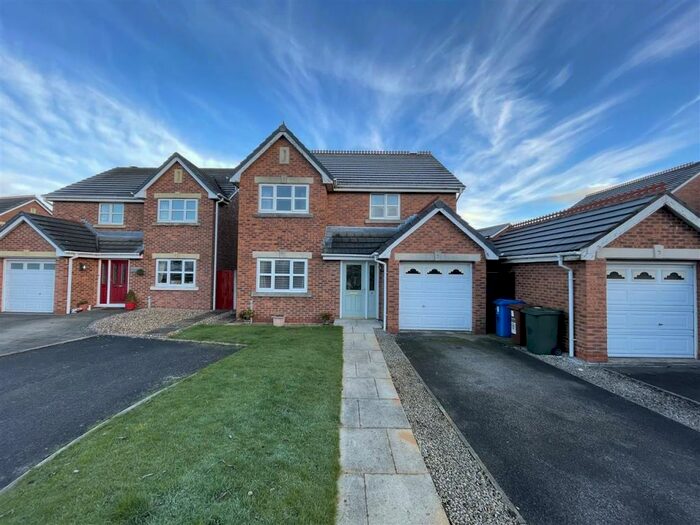4 Bedroom Detached House To Rent In The Rowans, Adlington, Adlington, PR6