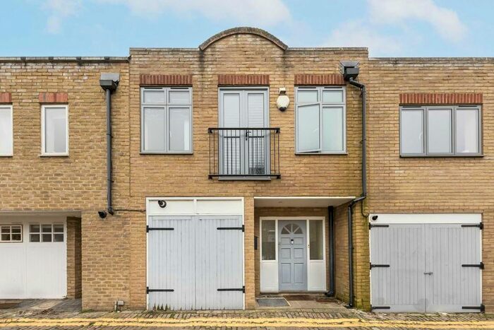 3 Bedroom Terraced House To Rent In Harefield Mews, London, SE4