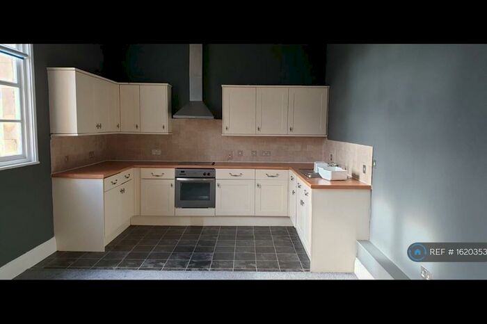 1 Bedroom Flat To Rent In Grosvenor Gate, Leicester, LE5