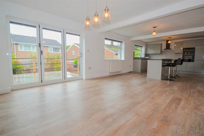4 Bedroom Detached House For Sale In Lealholm Way, Guisborough, TS14
