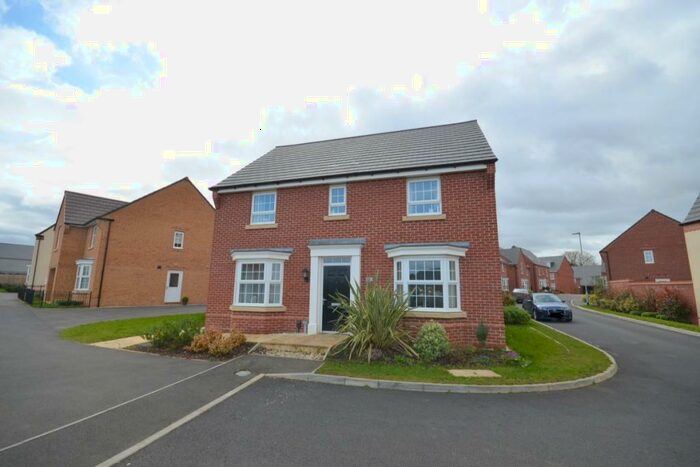 4 Bedroom Detached House To Rent In Garner Lane, Earls Barton, Northampton, NN6