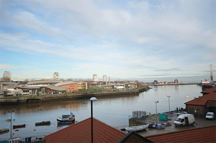 2 Bedroom Apartment To Rent In River View, Low Street, Sunderland, SR1