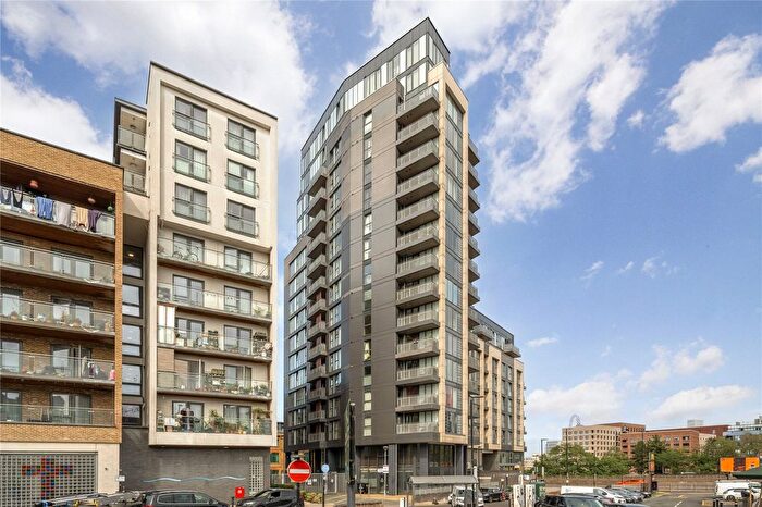 1 Bedroom Flat To Rent In Fondant Court, Taylor Place, Bow, London, E3