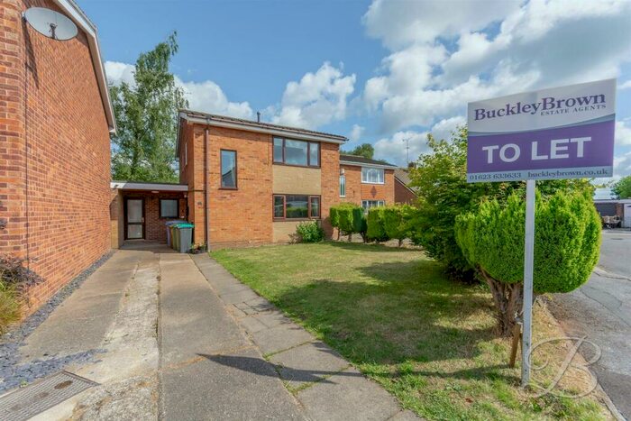 3 Bedroom Detached House To Rent In Meden Glen, Church Warsop, Mansfield, NG20