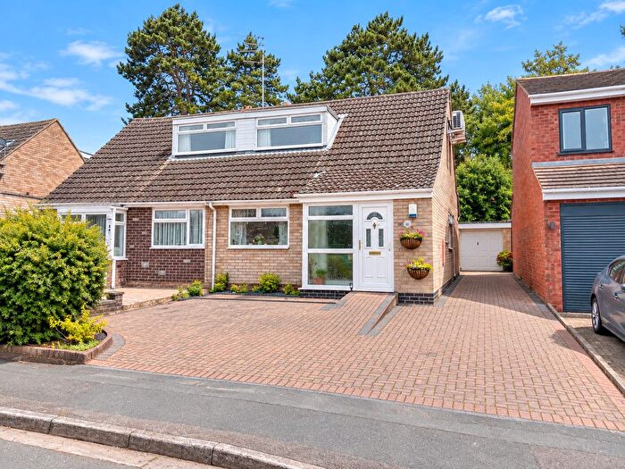 3 Bedroom Semi-Detached House For Sale In Sherwood Avenue, Northampton, NN2