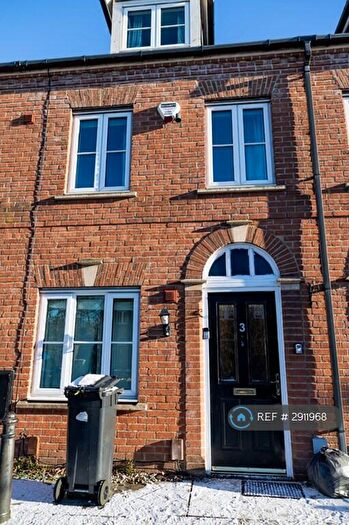 3 Bedroom Terraced House To Rent In Hall Bridge Gardens, Bolton, BL1