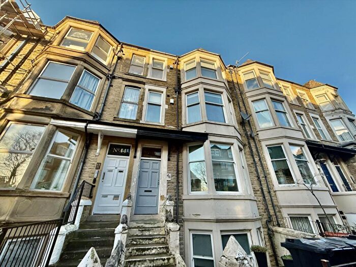 2 Bedroom Flat To Rent In West End Road, Morecambe, LA4