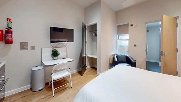 Studio To Rent In Queens Road, BS8